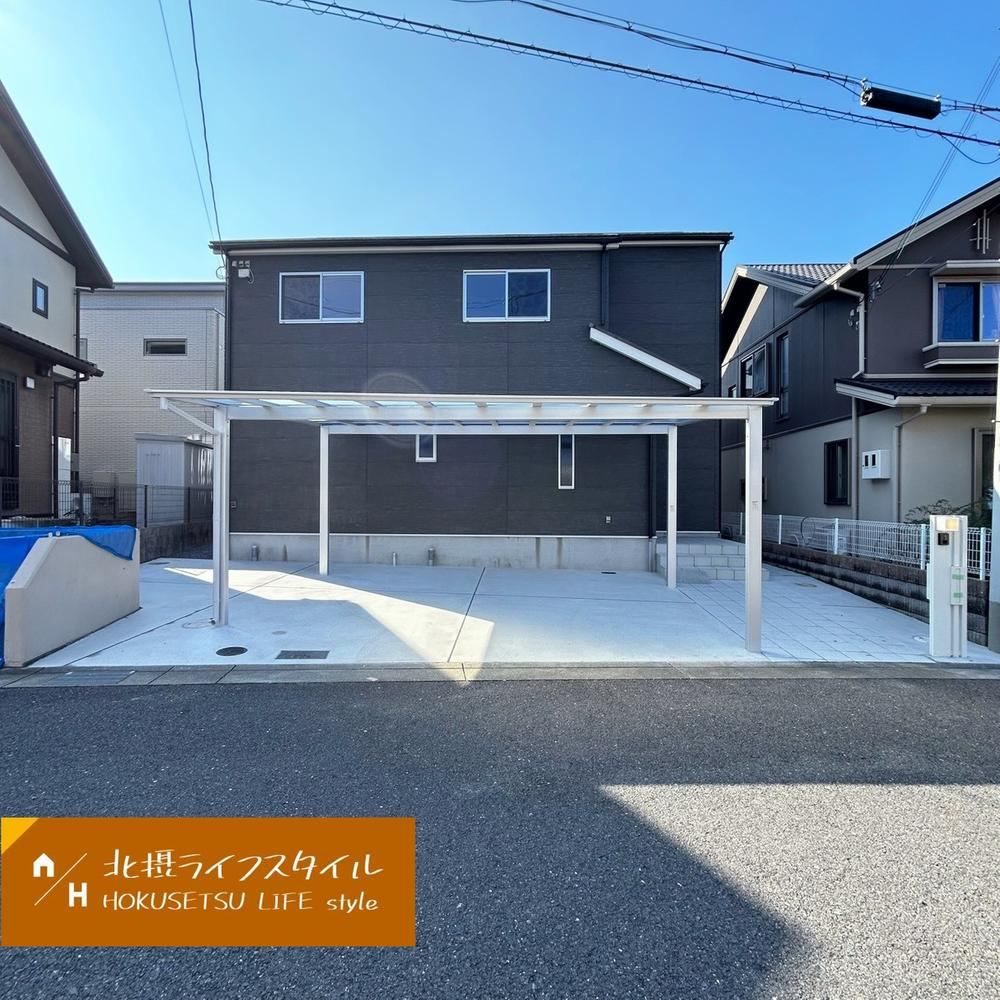 5LDK house in Mino, Osaka - Photo 1
