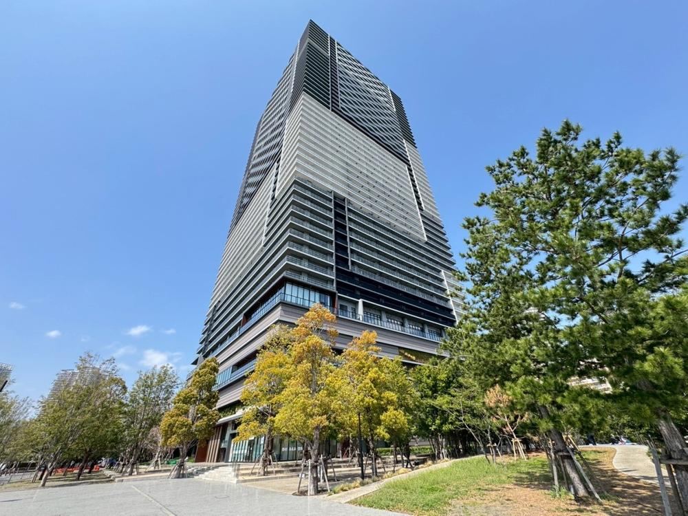 3LDK apartment in Koto Ward, Tokyo - Photo 1