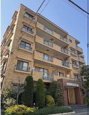 2LDK apartment in Setagaya Ward, Tokyo - Photo 1