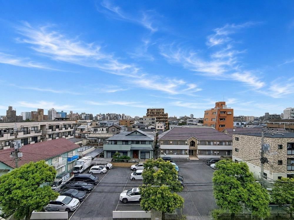 3LDK apartment in Edogawa Ward, Tokyo - Photo 1