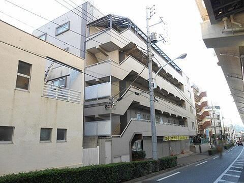 3DK apartment in Itabashi Ward, Tokyo - Photo 1