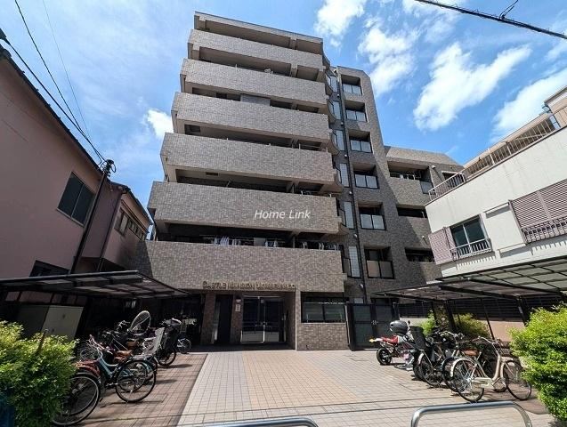 3LDK apartment in Itabashi Ward, Tokyo - Photo 1