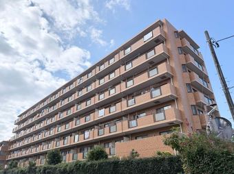 3LDK apartment in Minuma Ward