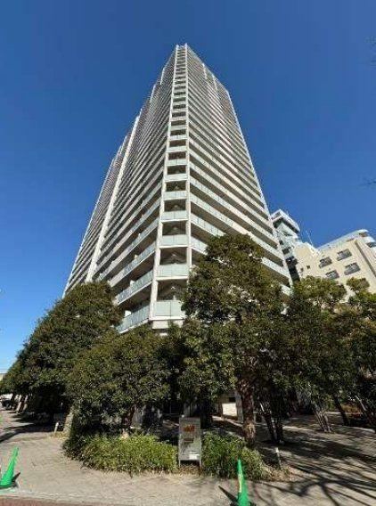 4LDK apartment in Nerima Ward, Tokyo - Photo 1