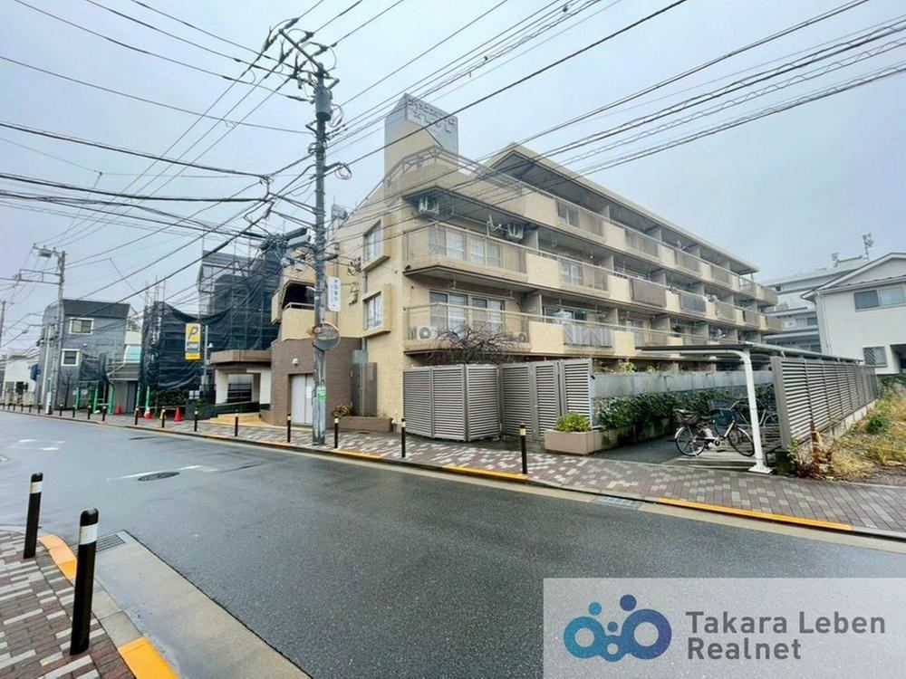 3DK apartment in Nerima Ward, Tokyo - Photo 1
