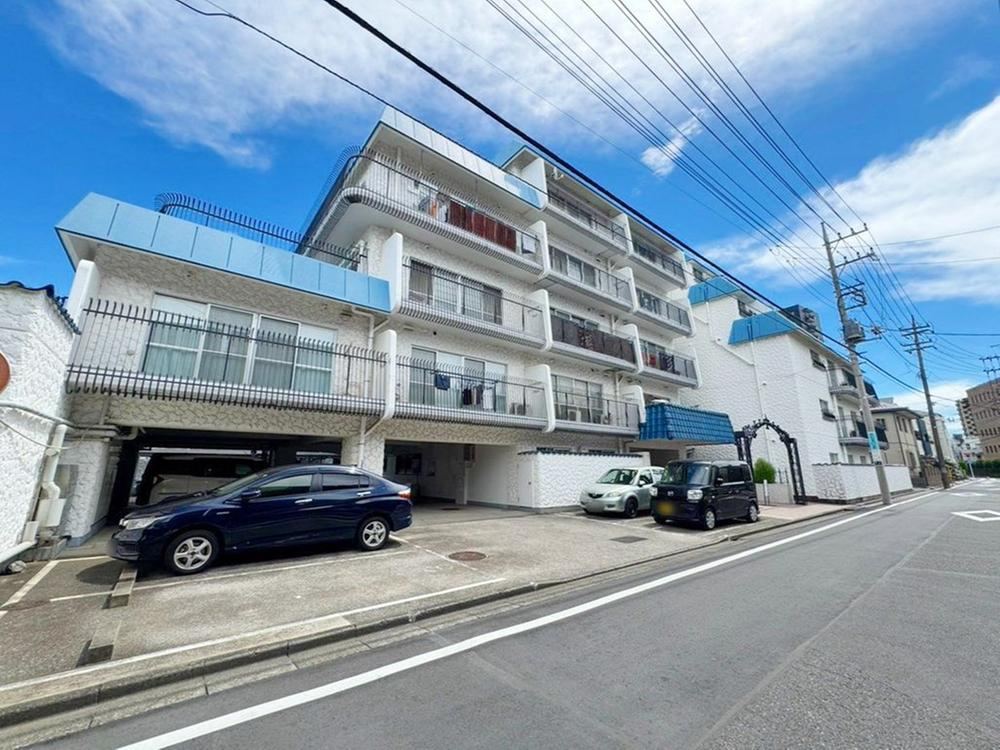 3LDK apartment in Urawa Ward, Saitama - Photo 1