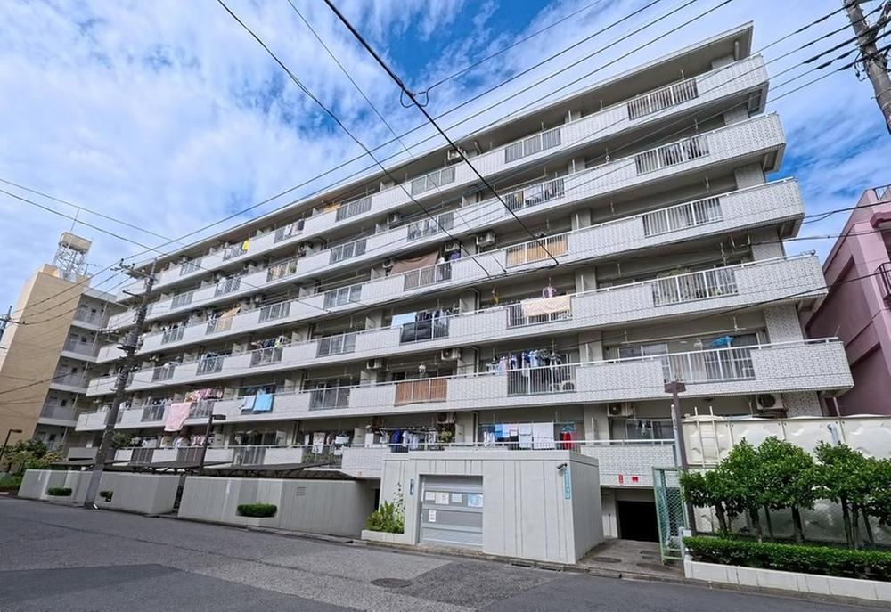 3DK apartment in Kawaguchi, Saitama - Photo 1
