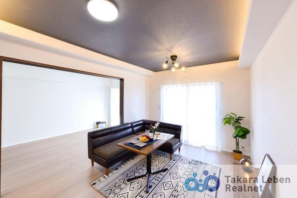 2LDK apartment in Katsushika Ward, Tokyo - Photo 1