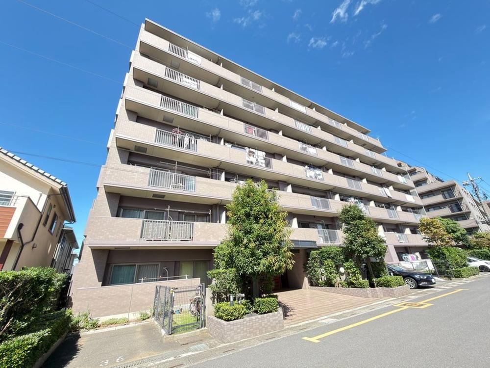 3LDK apartment in Kita Ward, Saitama - Photo 1