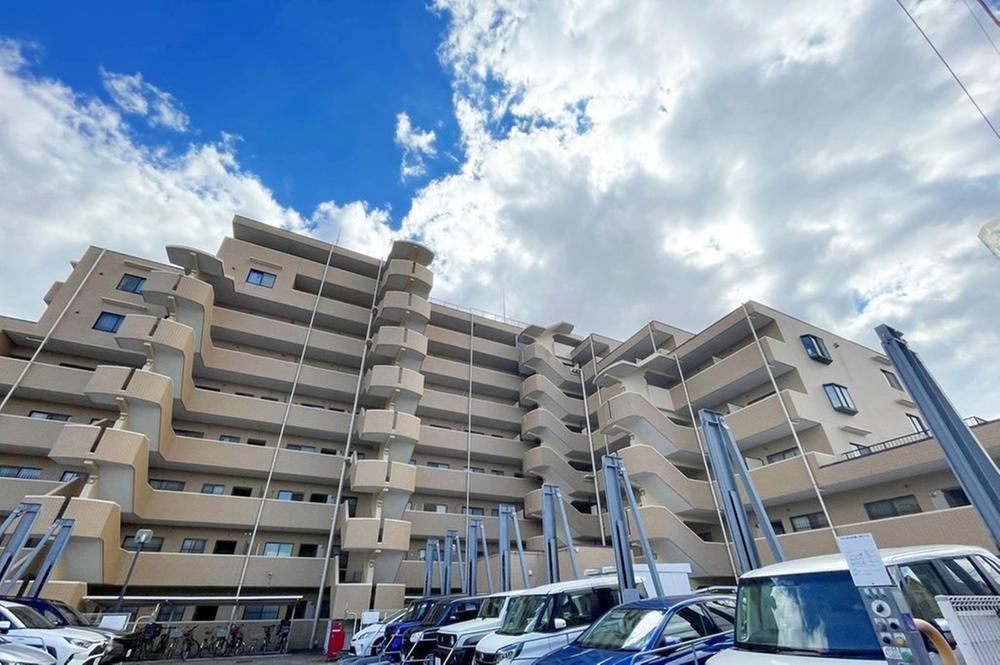 2LDK+S apartment in Inage Ward, Chiba - Photo 1
