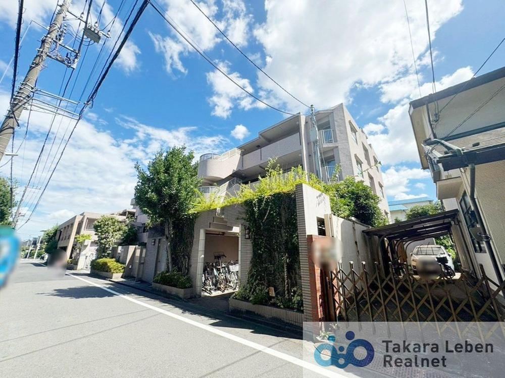2LDK apartment in Nerima Ward, Tokyo - Photo 1