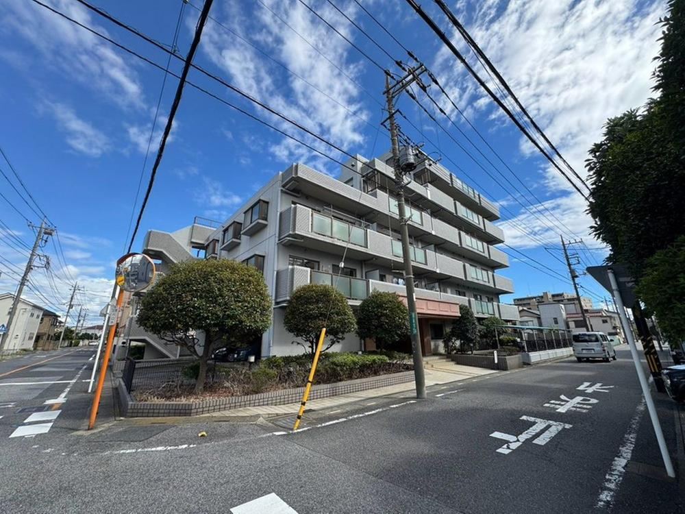 3LDK apartment in Kawaguchi, Saitama - Photo 1