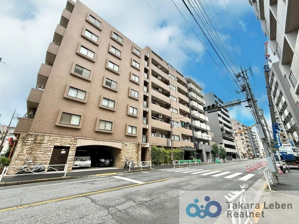 3LDK apartment in Sumida Ward, Tokyo - Photo 1