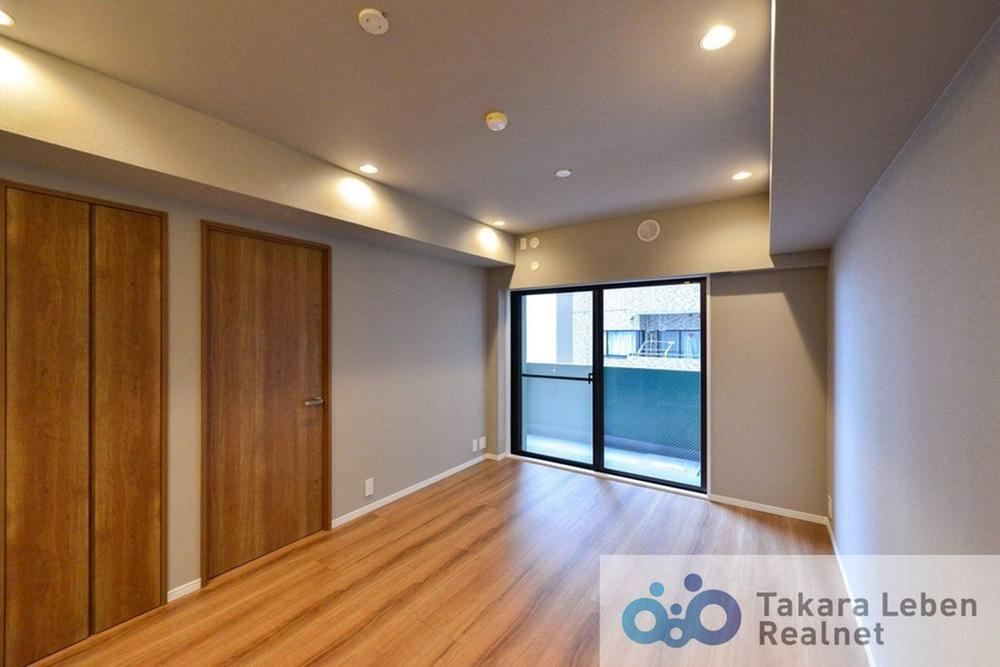 2LDK apartment in Arakawa Ward, Tokyo - Photo 1