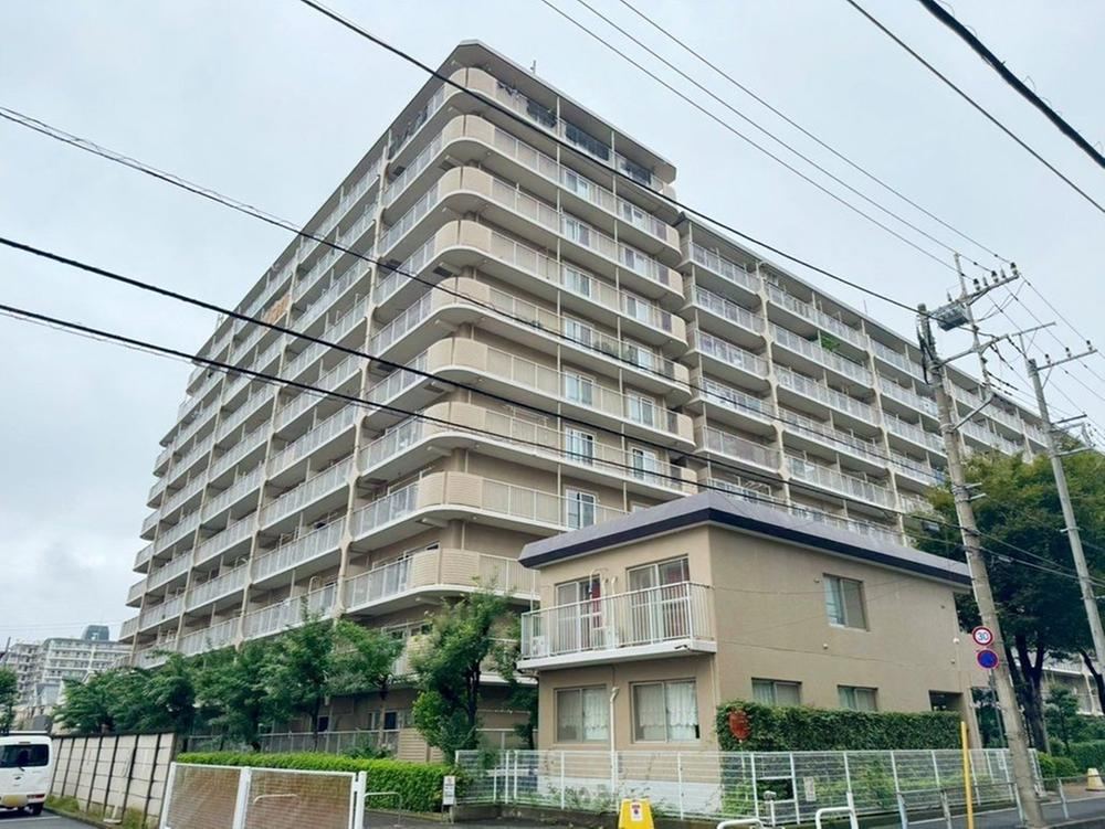 3LDK apartment in Asaka, Saitama - Photo 1