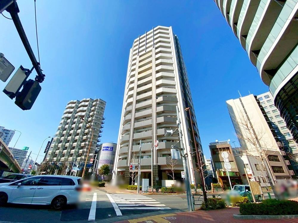 2LDK apartment in Arakawa Ward, Tokyo - Photo 1