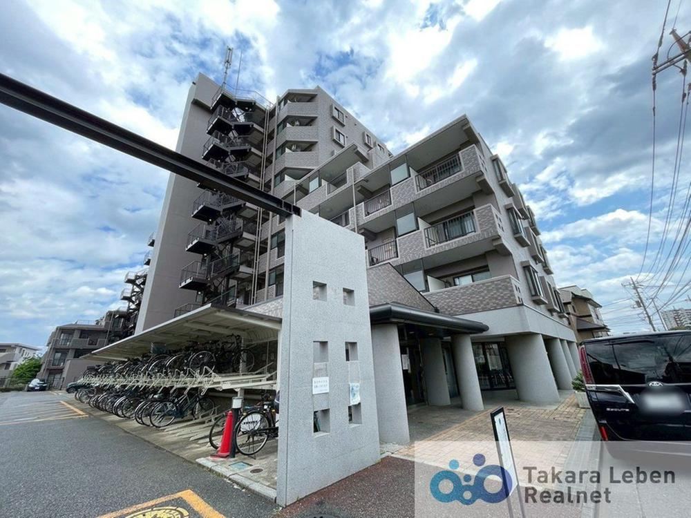 2LDK apartment in Niiza, Saitama - Photo 1