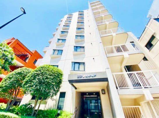 2LDK apartment in Sumida Ward, Tokyo - Photo 1