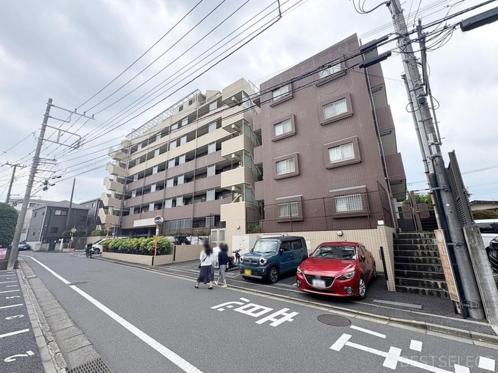 3LDK apartment in Niiza, Saitama - Photo 1