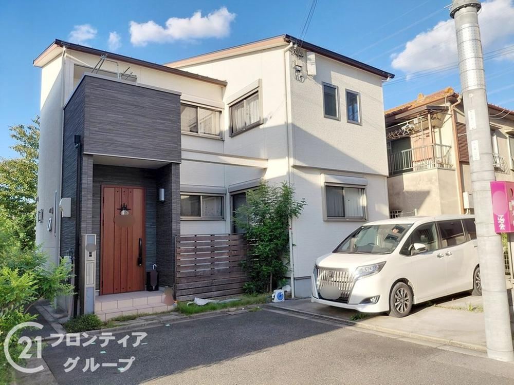 3LDK house in Kadoma, Osaka - Photo 1