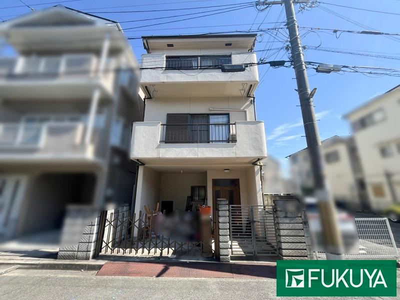 5DK house in Ibaraki, Osaka - Photo 1