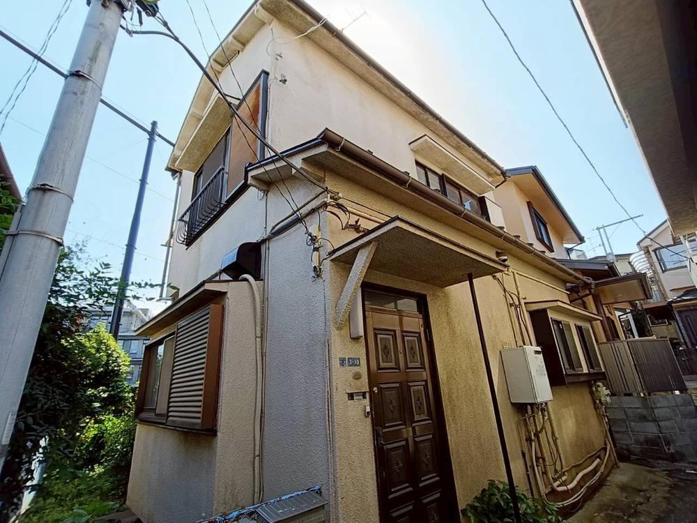 5DK house in Shinagawa Ward, Tokyo - Photo 1