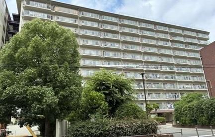 4DK apartment in Kita Ward, Osaka - Photo 1