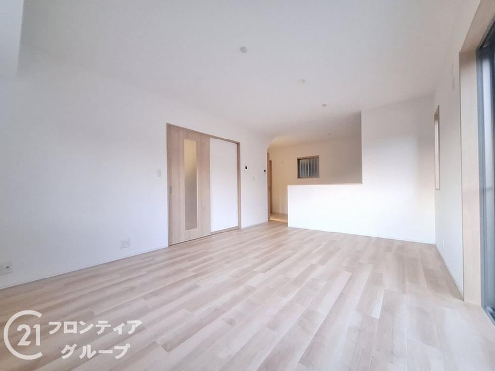 5LDK house in Himeji, Hyogo - Photo 1