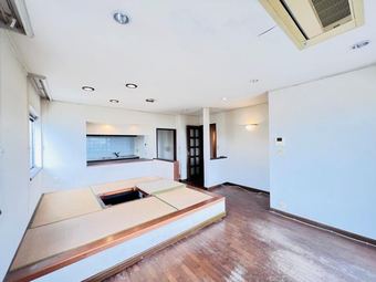 4LDDKK house in Naka District