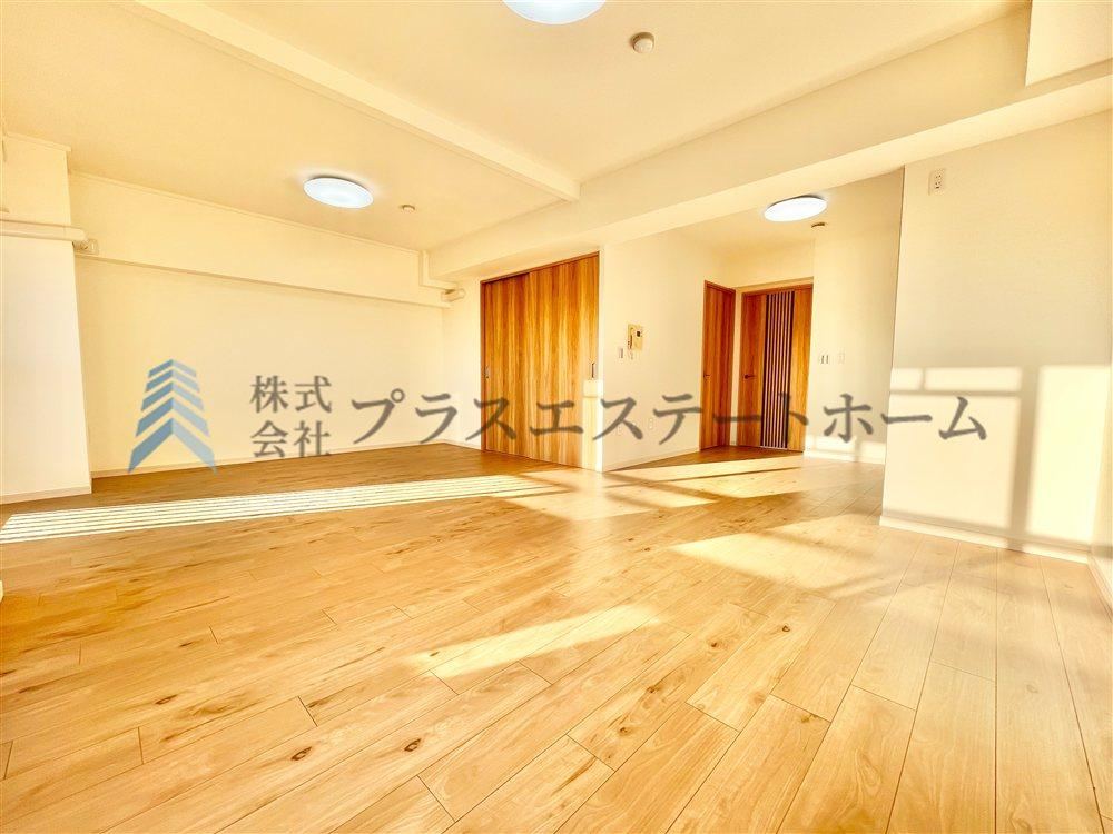 2LDK apartment in Nagata Ward, Kobe, Hyogo - Photo 1