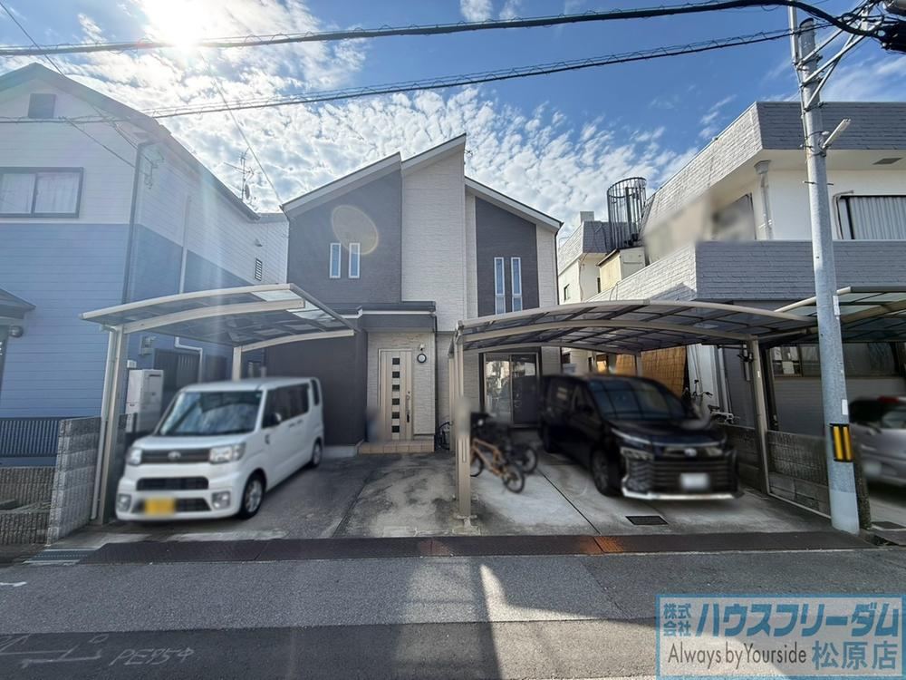 4LDK house in Matsubara, Osaka - Photo 1