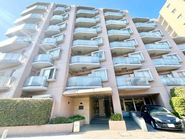 3LDK apartment in Setagaya Ward, Tokyo - Photo 1