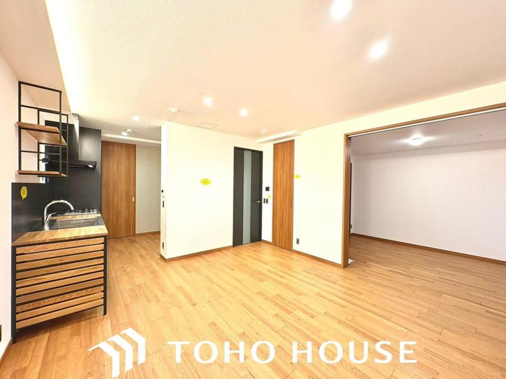 3LDK apartment in Kita Ward, Osaka - Photo 1
