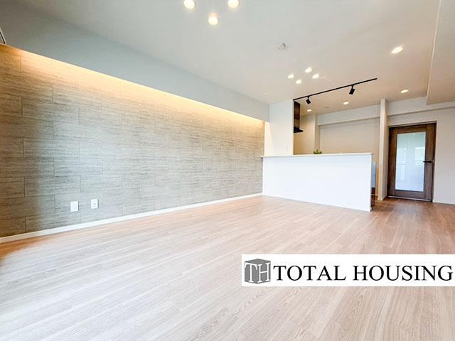 4LDK apartment in Chuo Ward, Sapporo, Hokkaido - Photo 1