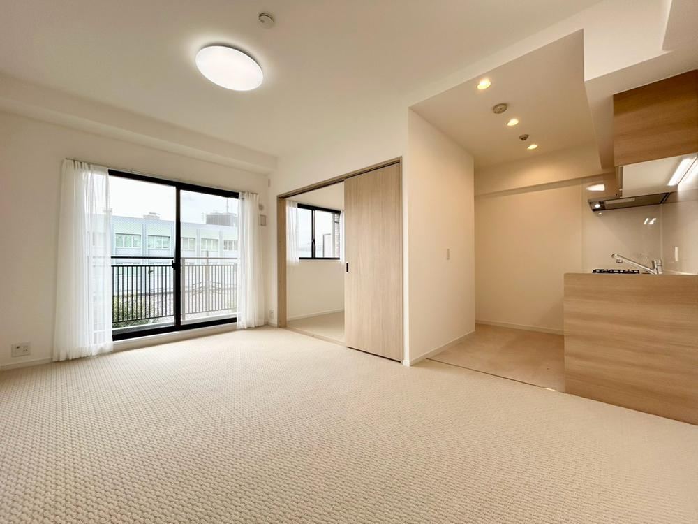 3LDK apartment in Midori Ward, Yokohama, Kanagawa - Photo 1