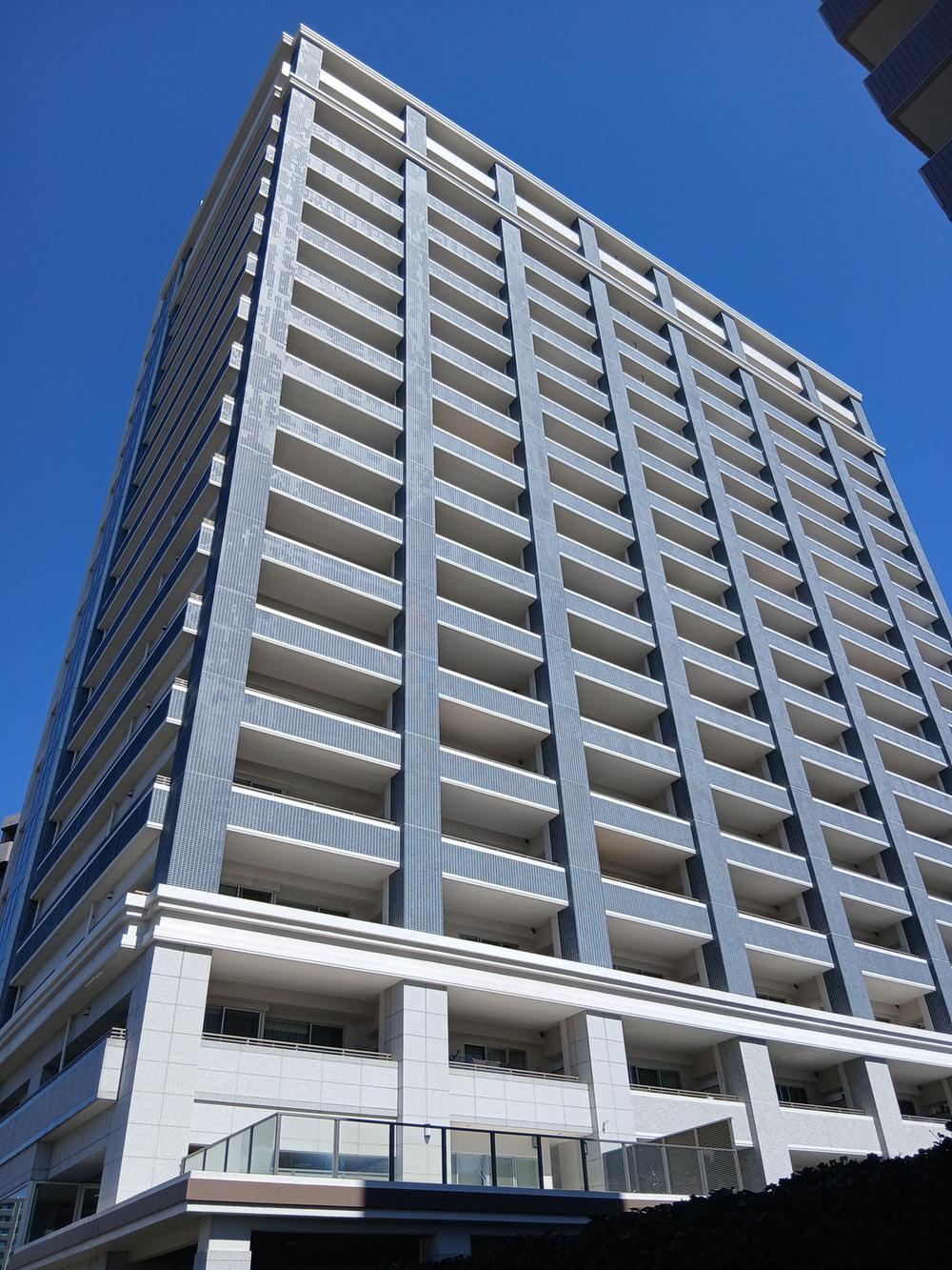 4LDK+S apartment in Miyagino Ward, Sendai, Miyagi - Photo 1