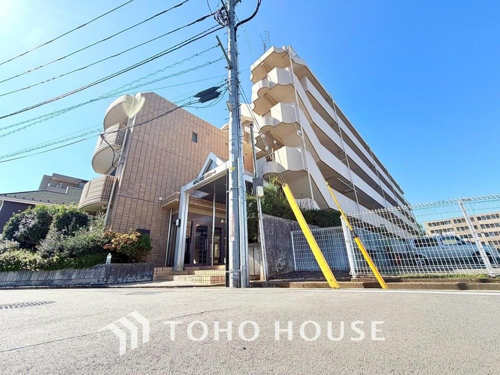 2LDK apartment in Tachikawa, Tokyo - Photo 1