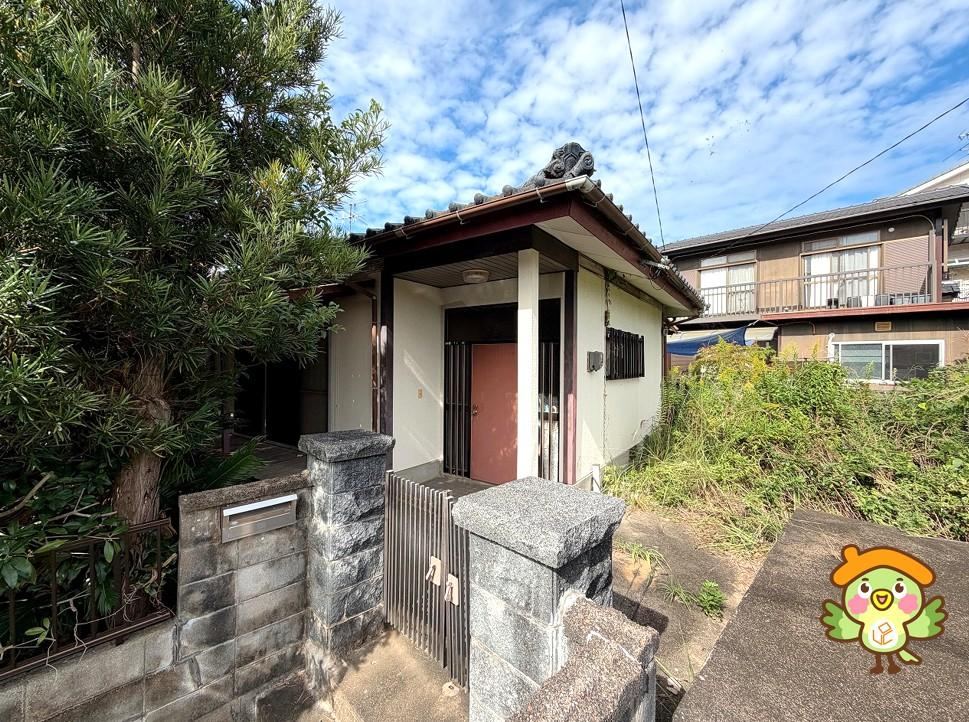 3DK house in Nogata, Fukuoka - Photo 1