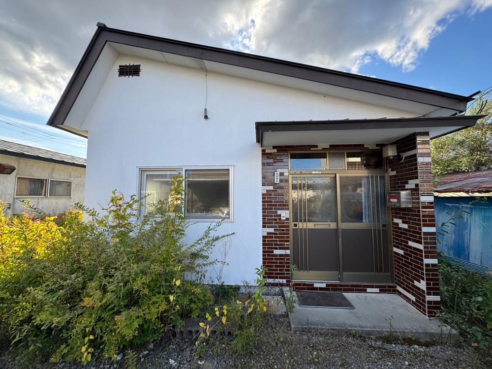 174 m² land in Obihiro, Hokkaido - Photo 1