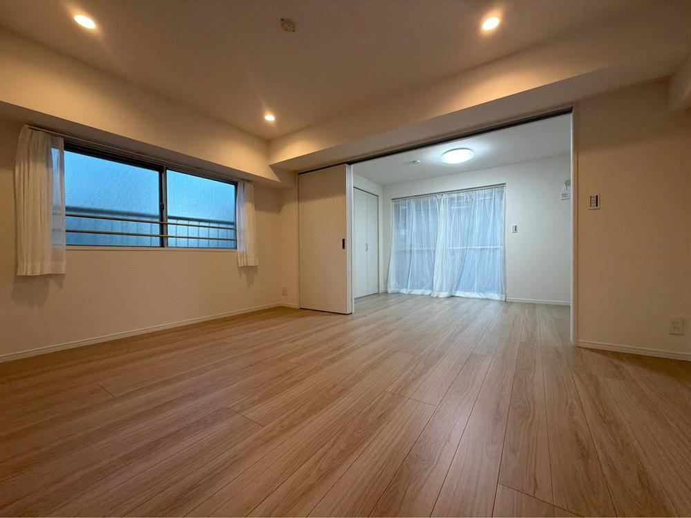 1LDK apartment in Toshima Ward, Tokyo - Photo 1