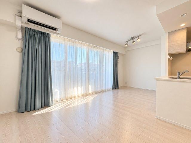 3LDK apartment in Amagasaki, Hyogo - Photo 1