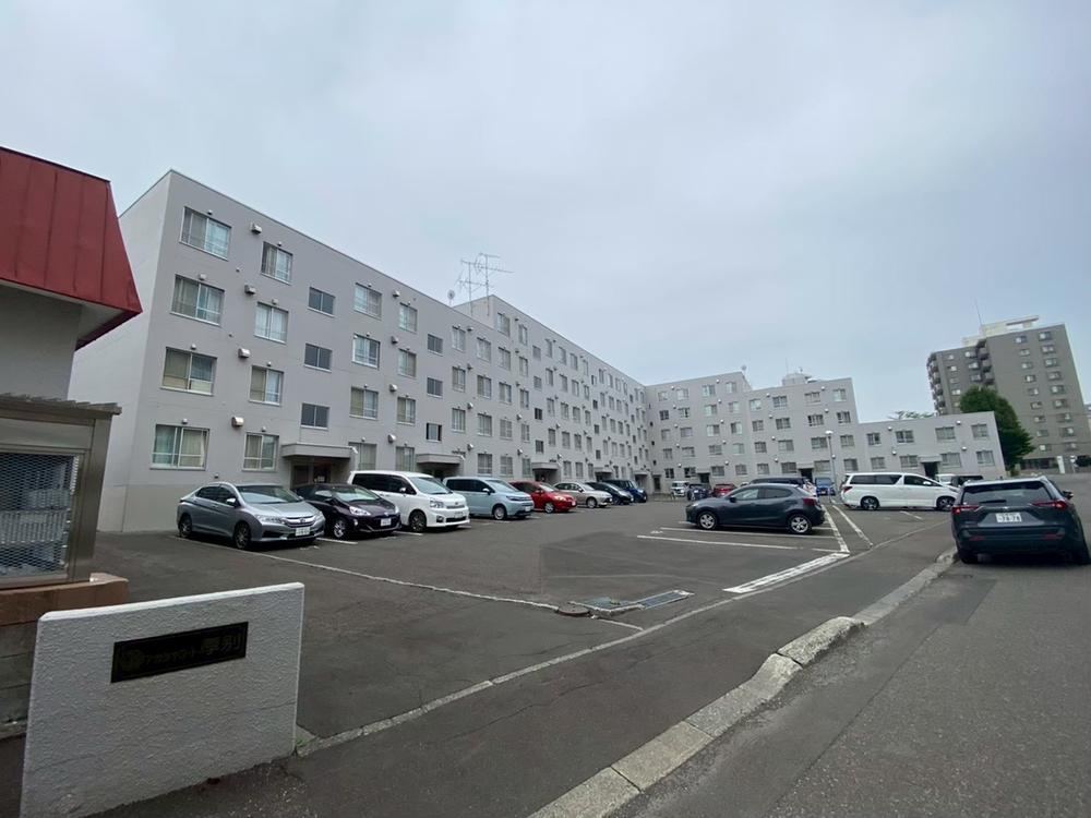 3LDK apartment in Atsubetsu Ward, Sapporo, Hokkaido - Photo 1