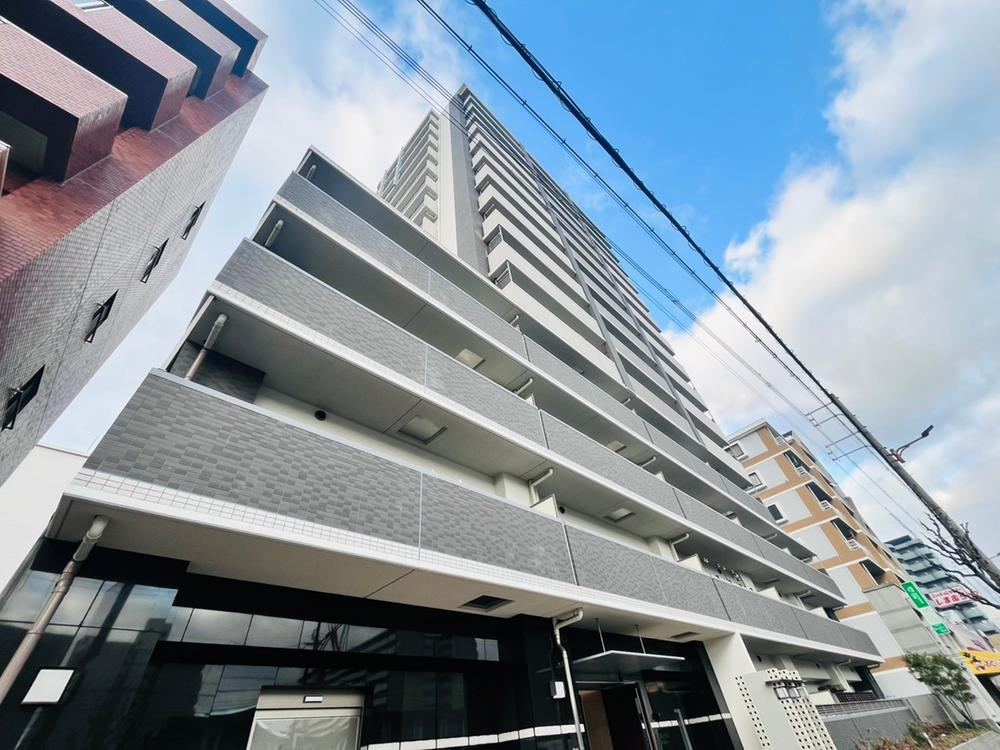 4LDK apartment in Hirano Ward, Osaka - Photo 1