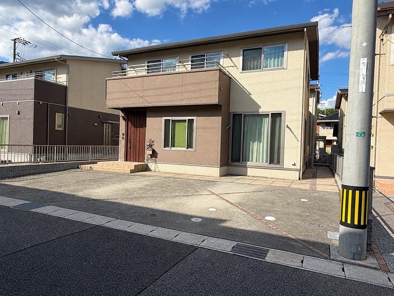 5LDK house in Otake, Hiroshima - Photo 1