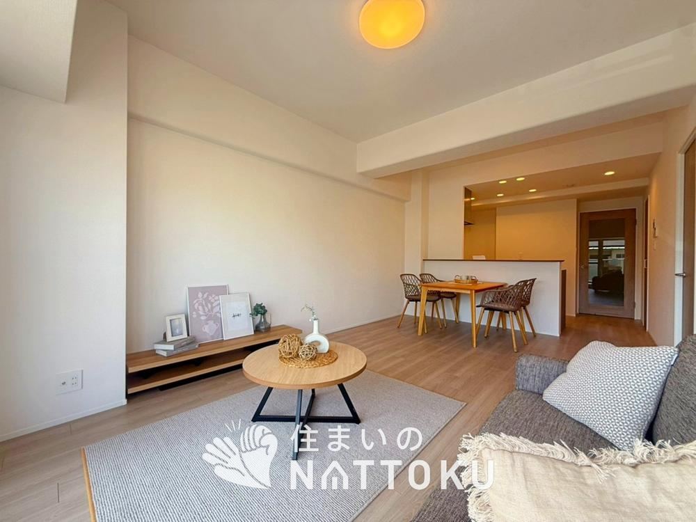 4LDK apartment in Neyagawa, Osaka - Photo 1