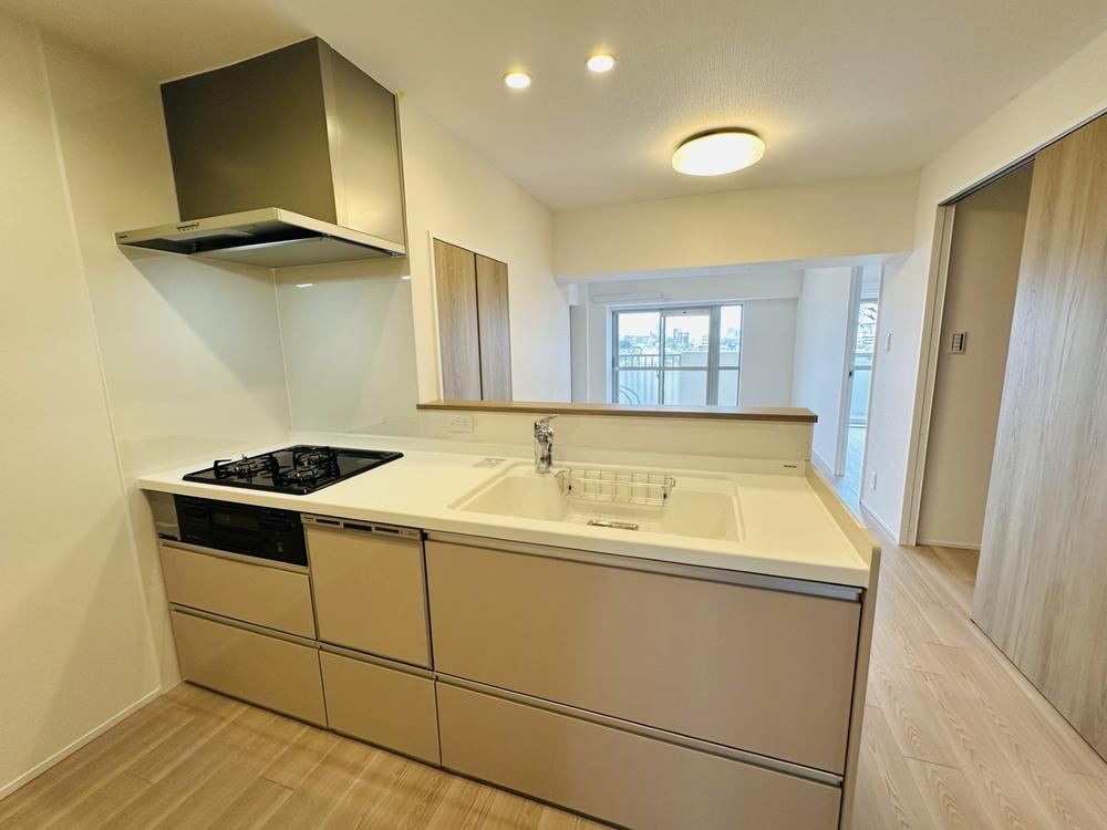 3LDK apartment in Ashiya, Hyogo - Photo 1
