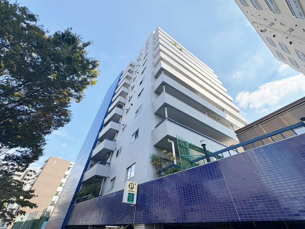 1DK apartment in Nakano Ward, Tokyo - Photo 1
