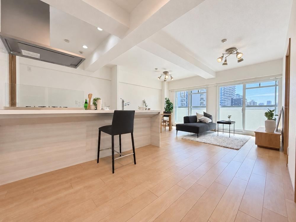 2LDK+S apartment in Kita Ward, Osaka - Photo 1