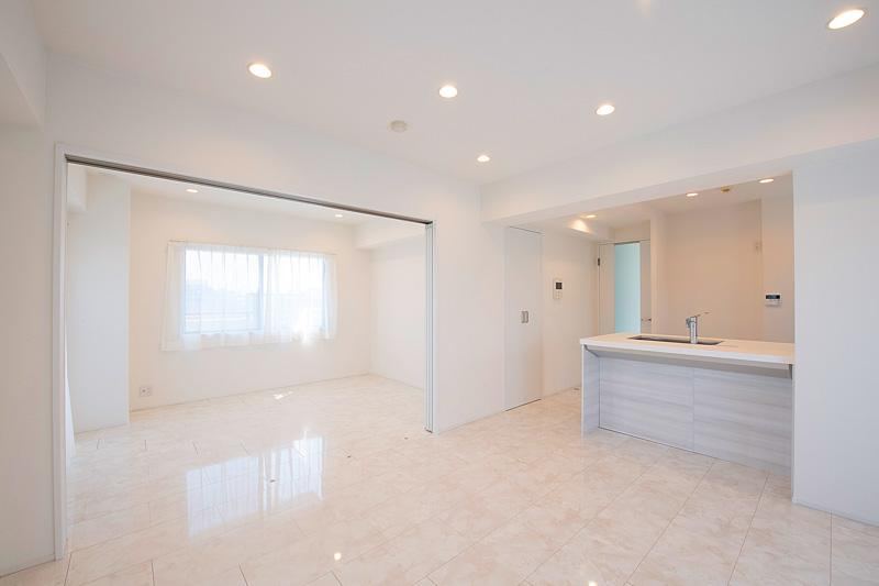 3LDK apartment in Nagata Ward, Kobe, Hyogo - Photo 1