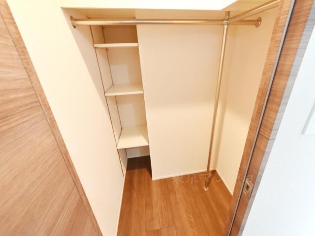 3LDK apartment in Nakano Ward, Tokyo - Photo 1